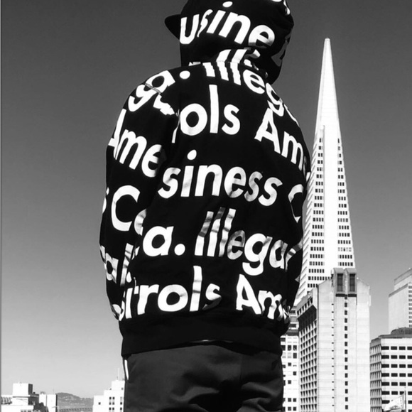 I sell street wear, make custom clothes, and resell vintage. Checkout @1994_Rx - Picture 4 of 8